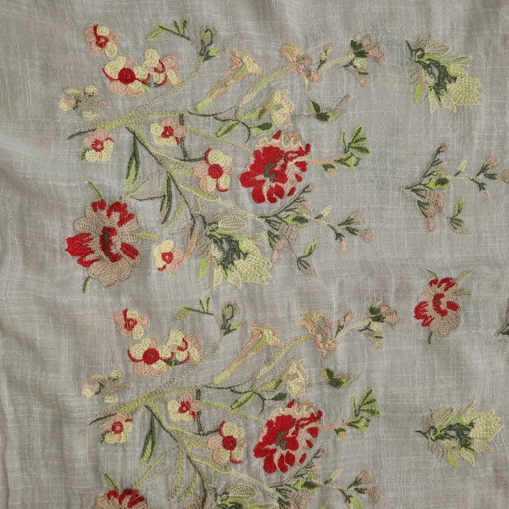 J.Jill Beige Pretty Embroidered Floral Scarf Garden Girl Country Club Western